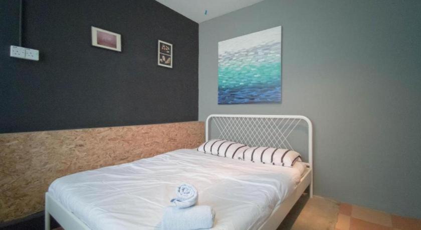 Koptel Budget Hotel Kuching Exterior foto