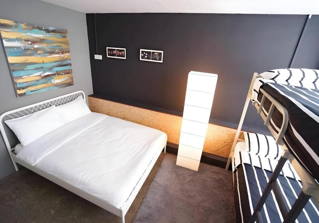 Koptel Budget Hotel Kuching Exterior foto